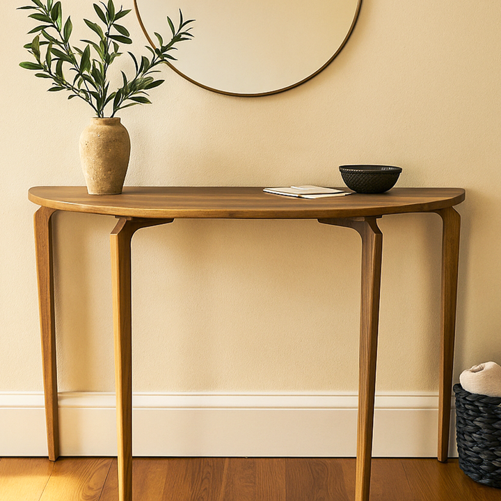 zarif ayak tasarimi ve yuvarlak hatlari ile yuzyil ortasi modern stili masif ceviz konsol vornom