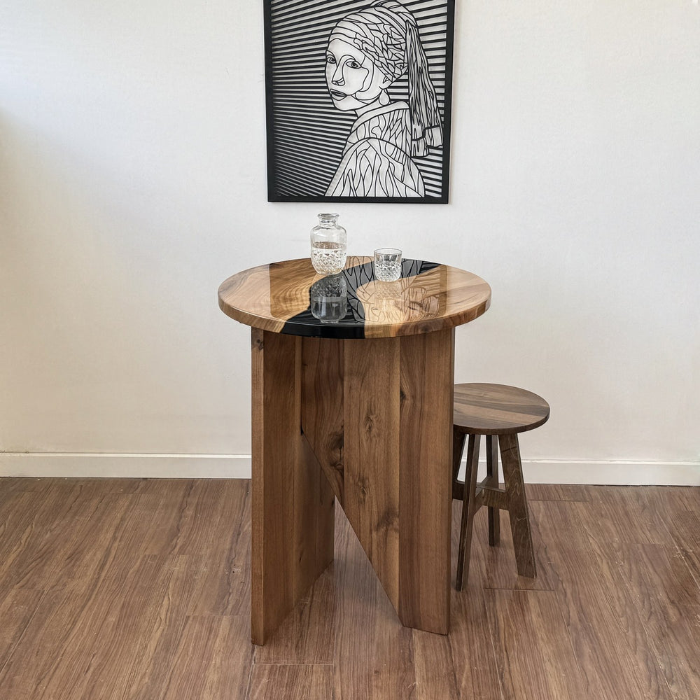 yuvarlak ahsap ceviz ve epoksi yuksek bar masa vornom