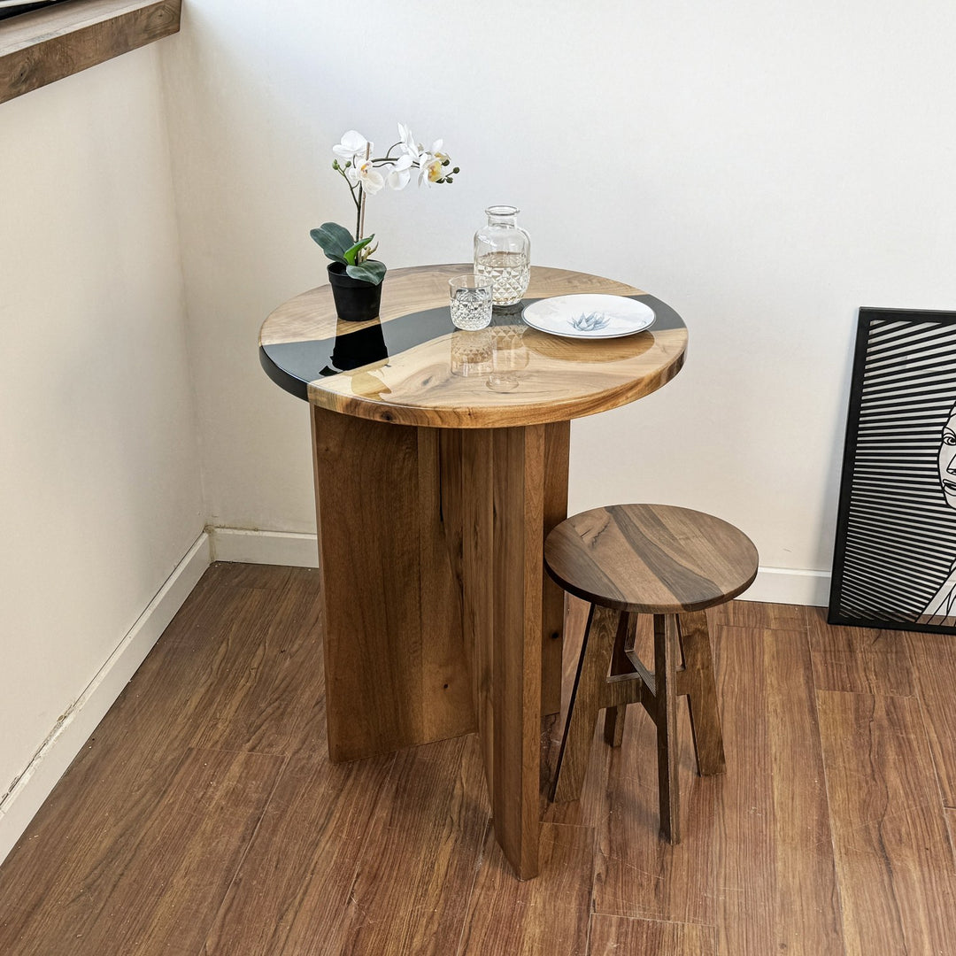 yuvarlak ahsap ceviz ve epoksi luks bar masa vornom