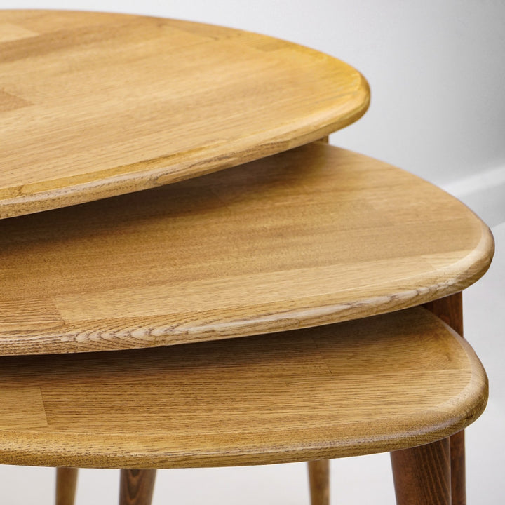 zigon-sehpa-3lu-set-masif-ahsap-mese-agaci-ercol-style-modern-ev-dekorasyonu-icin-ideal-zigon-sehpa-takimi-furnitreasure-vornom