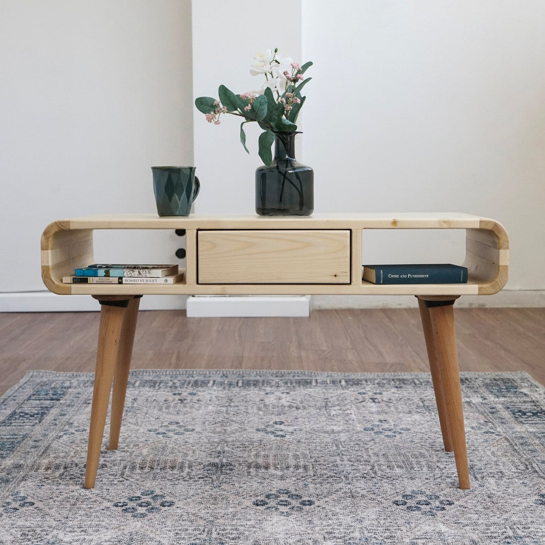 ahsap orta sehpa modern tasarim yuvarlak kenarli cekmeceli ve dogal ladin agaci ile dekoratif gorunum vornom